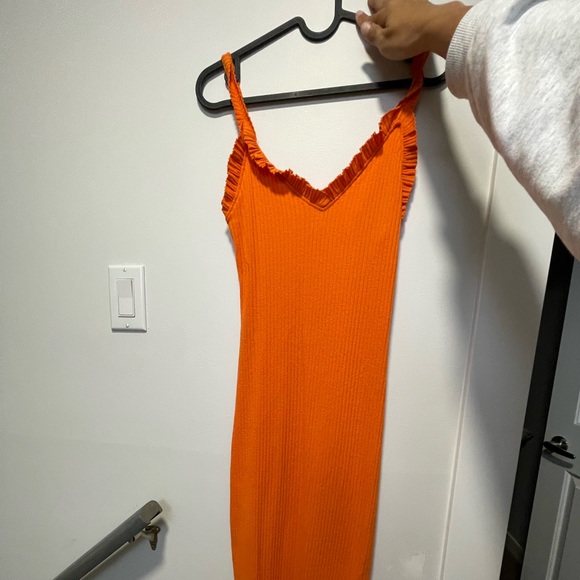 Zara Orange Dress - Picture 1 of 4